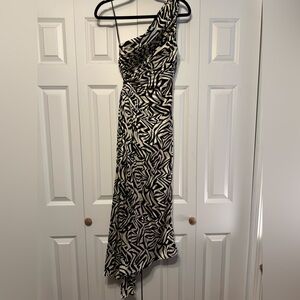 Endless Blu One Shoulder Dress